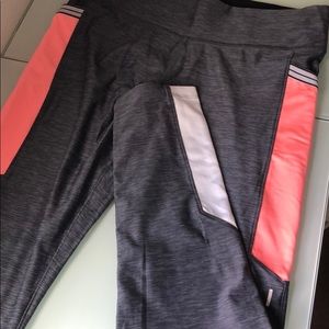 PINK Victoria’s Secret Ultimate Leggings